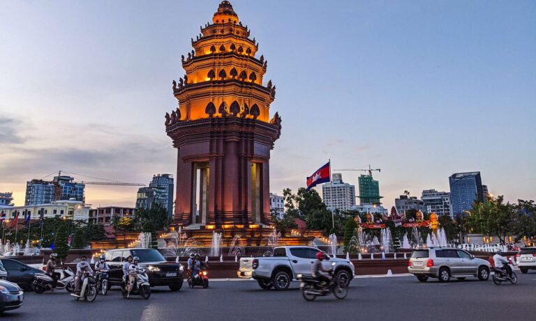 Independence Monument in Phnom Penh