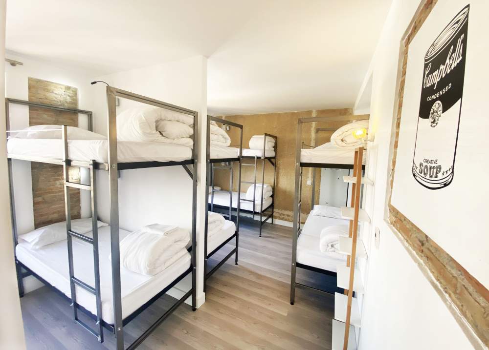 14 bed dorm room at ECO Hostel in Granada