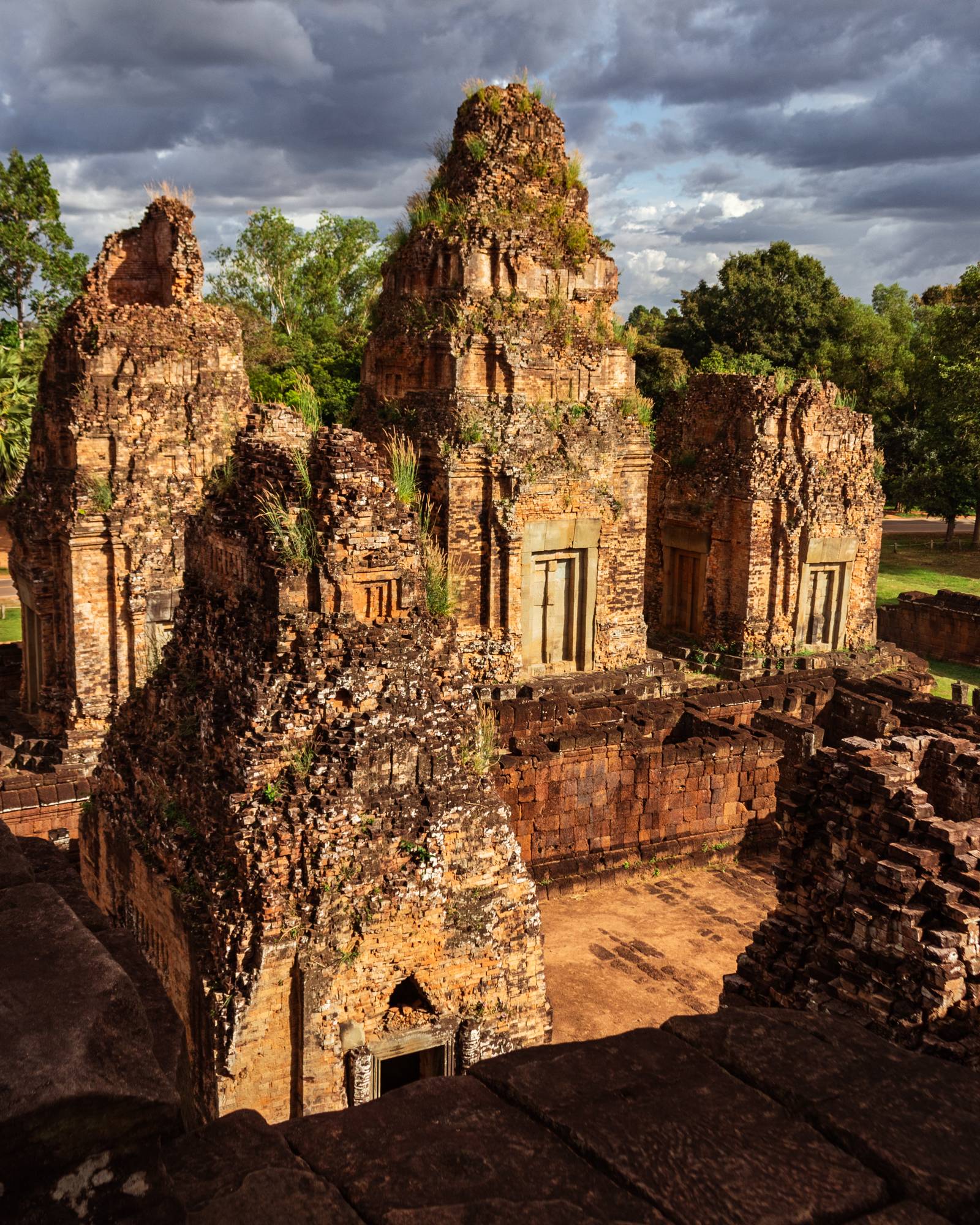 Sun shining on a temple in Angkor Wat